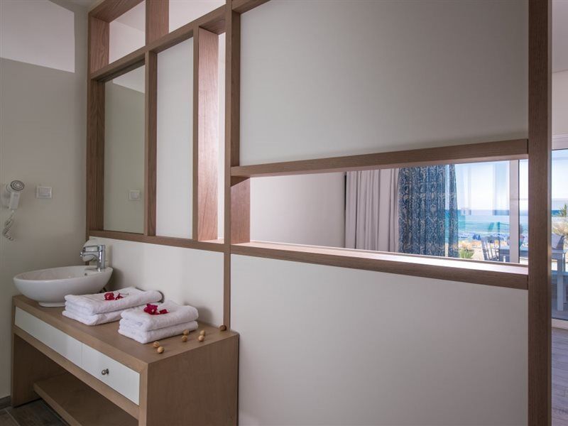 Enorme Armonia Beach (Adults Only) Gazi Exterior photo